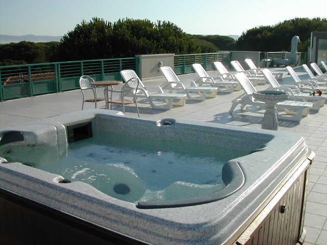 Affittacamere Floramare Marina Di Bibbona Exterior foto